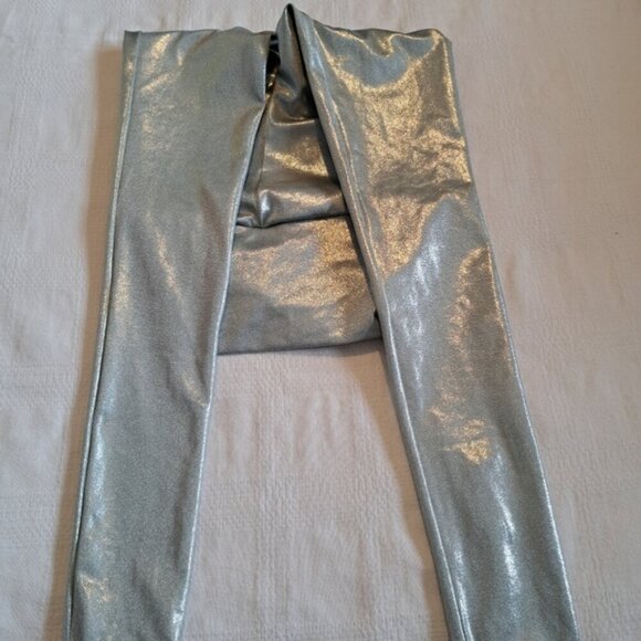 Balera girls size Large silver metallic full length legging, high waisted, EUC - Picture 4 of 6